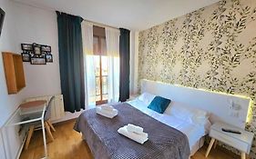 Cerca Airport, Riyadh Air, Ifema, Eisenhower, Wifi, 4 Personas